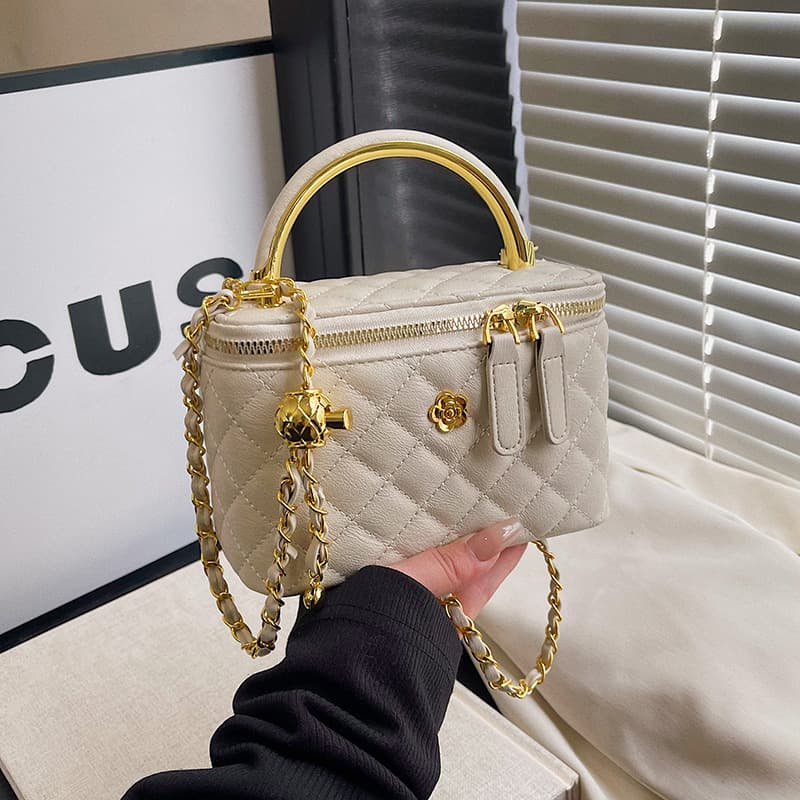 Bucket bag women's bag 2025 casual niche design shoulder bag trend spring simple shoulder bag crossbody bag