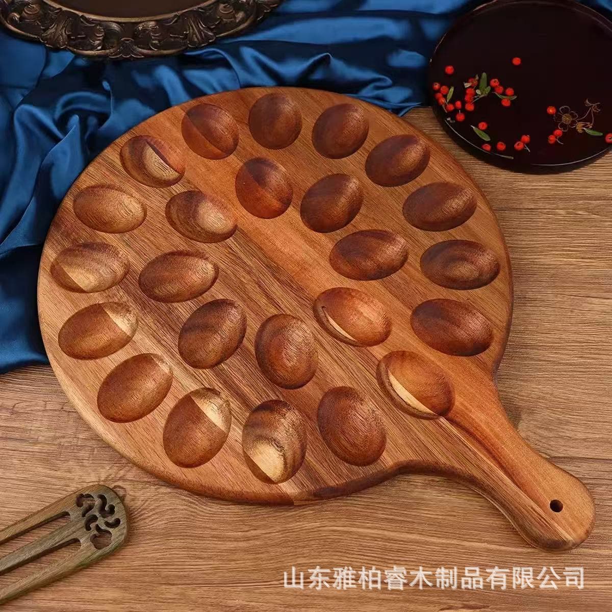 Wooden Fixed Egg Holder with Handle Creative Multi-compartment Kitchen Egg Storage Display Tray