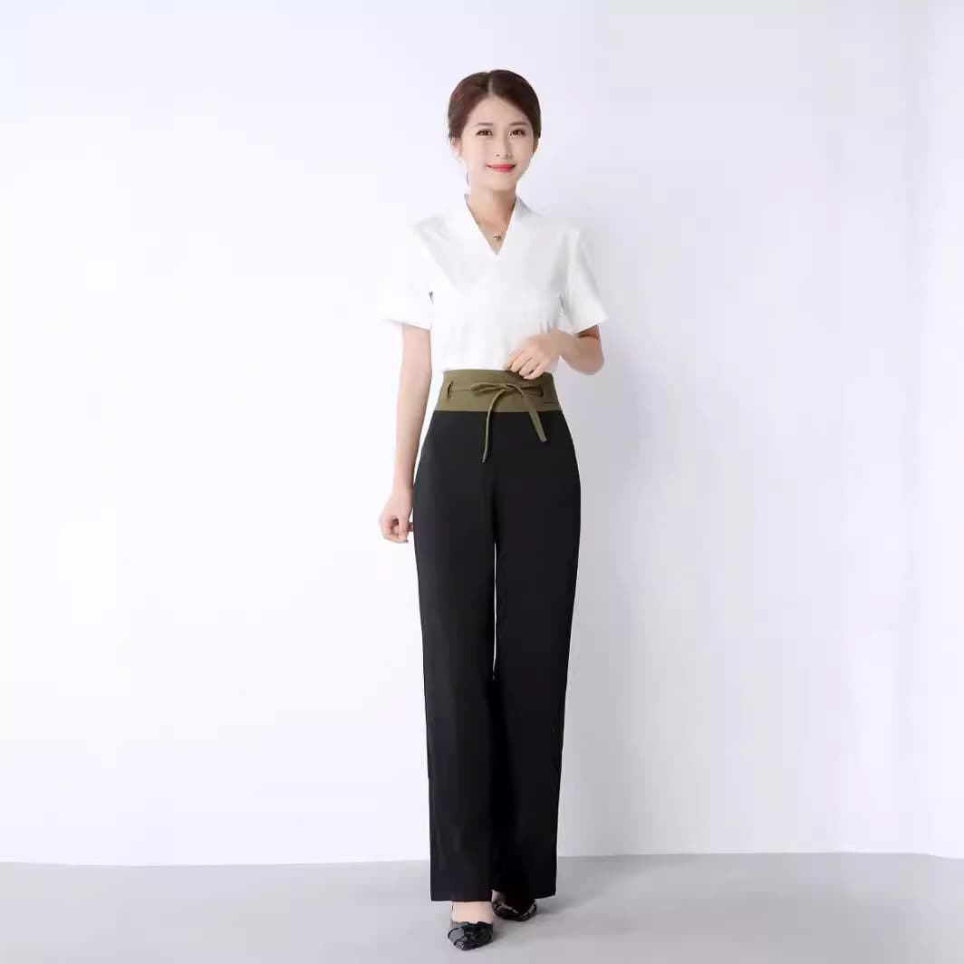 New Spring/Summer Style Beautician Work Uniforms for Spa and Wellness Center Technicians and Foot Massage Technicians - Elegant Foot Bath Work Attire