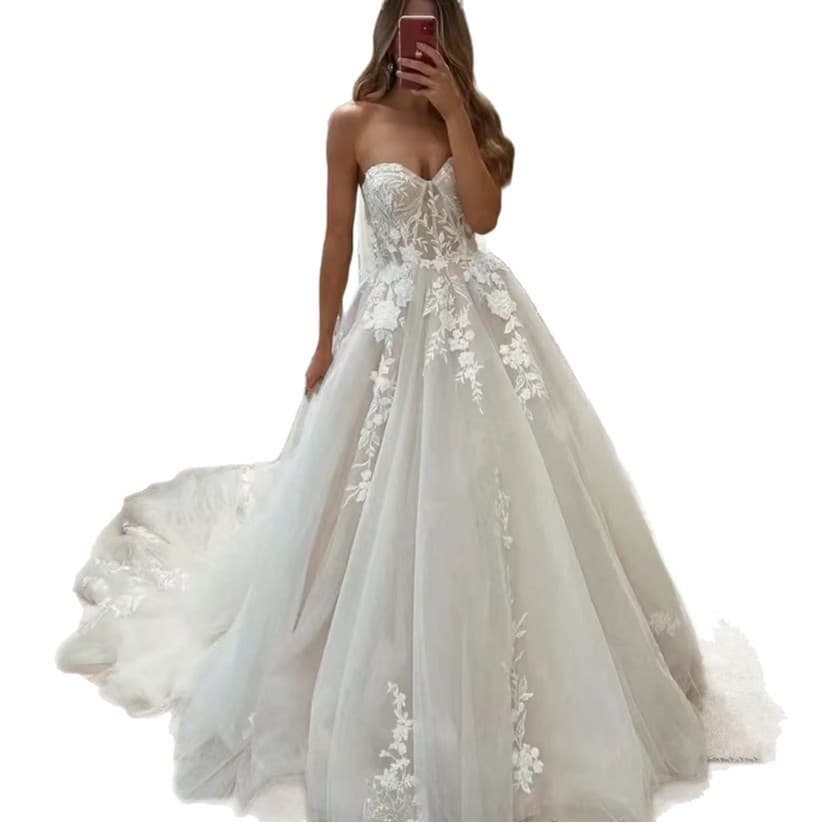 Light Wedding Dress French 2026 New Style Gown Bride Lace Strapless Main Dress Heavy Craft Premium Texture Train Outfit