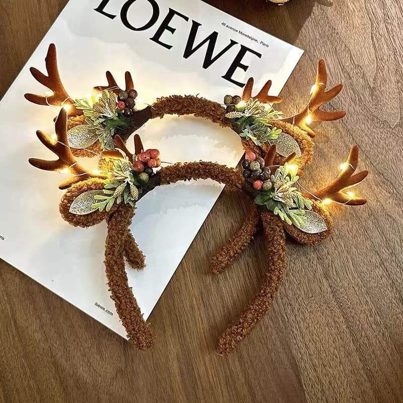 Plush forest-style reindeer headband, Christmas deer antler hair accessory with pom-poms for adults/children