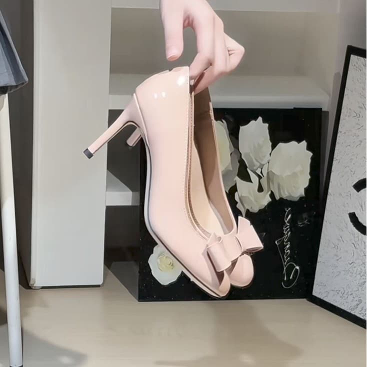Women's Single Shoes 2026 Summer New Collection, Designed for Skirts, Niche French Style Elegant Bowknot Nude High Heels Thin Heel