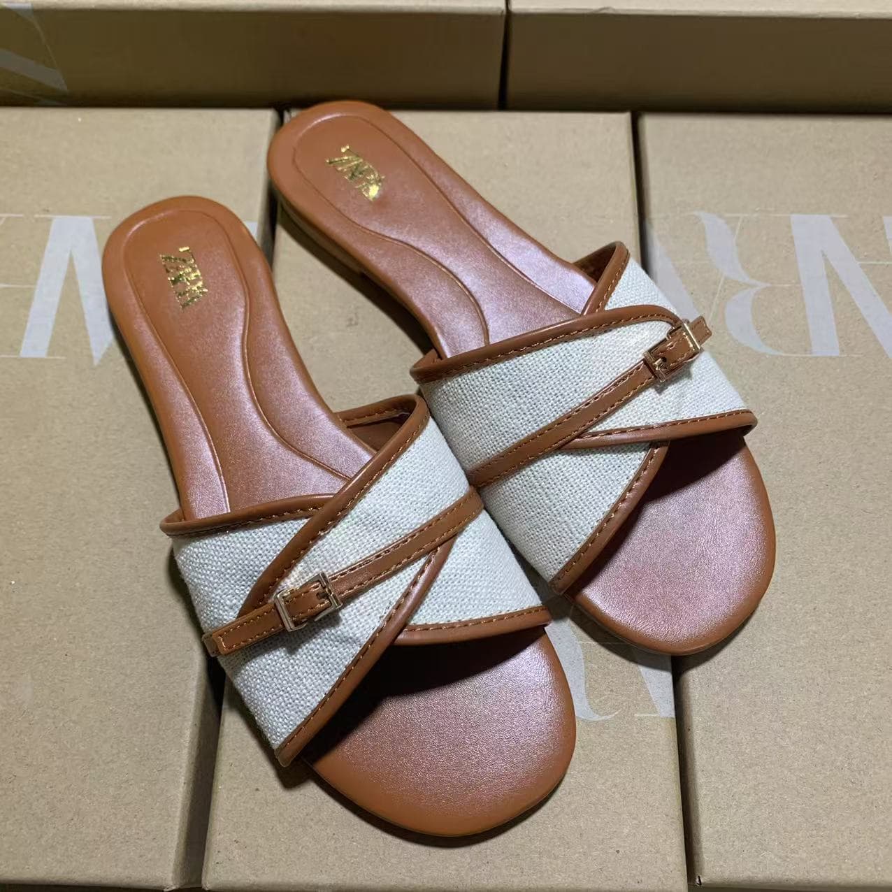 ZA2026 New Apricot Low Heel Elegant Lady High Heels Closed Toe Shallow Mouth Back Strap Shoes Fashion Versatile Women