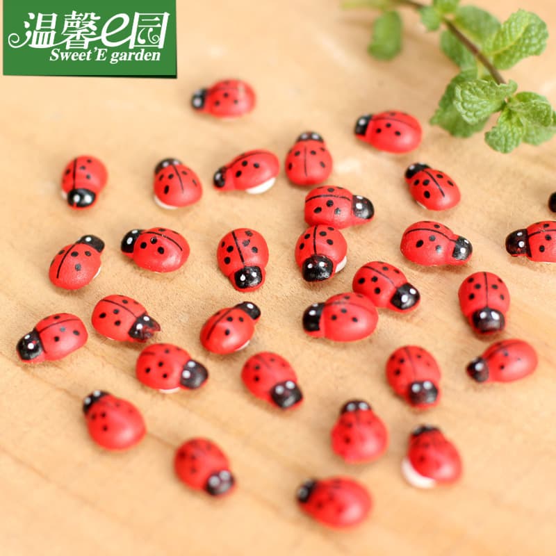 Miniature Landscape Decoration Wooden Craft Beetle Ladybug Small Ladybug DIY Accessories