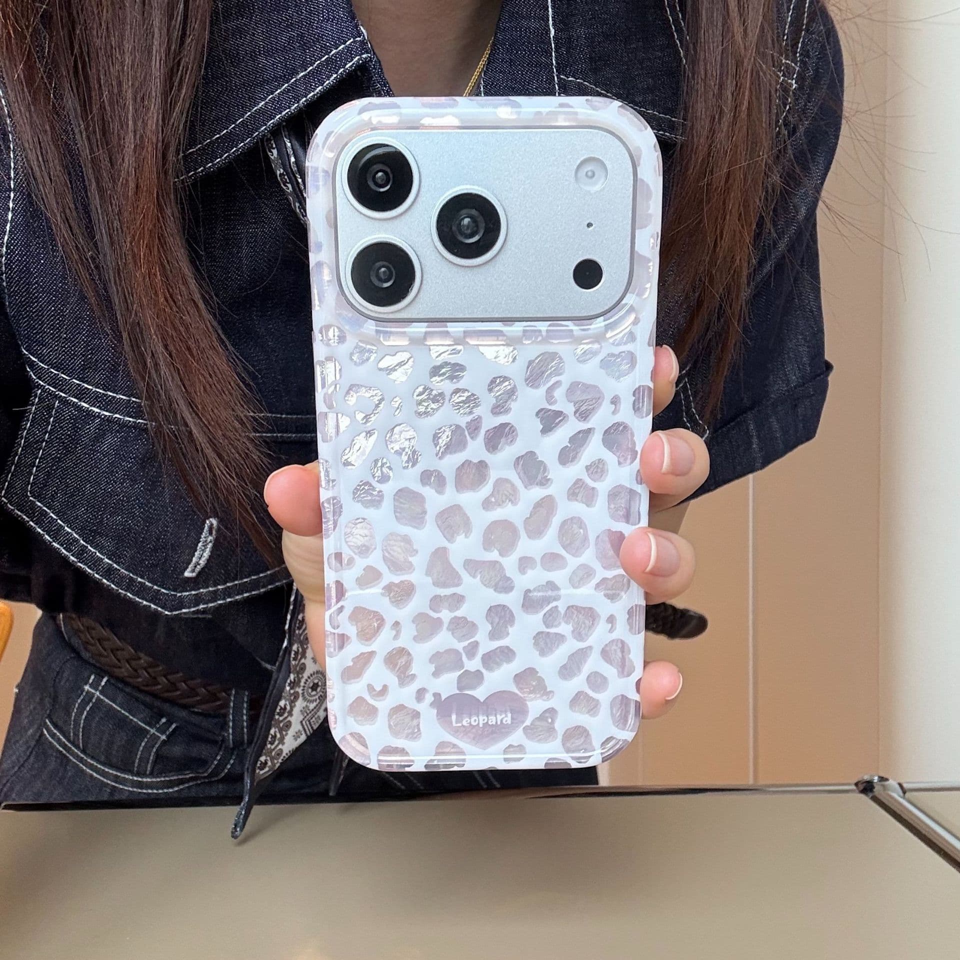 Premium Silver-White Leopard Print iPhone 17 Pro Max Case, Compatible with Apple 16, 15 Pro Max
