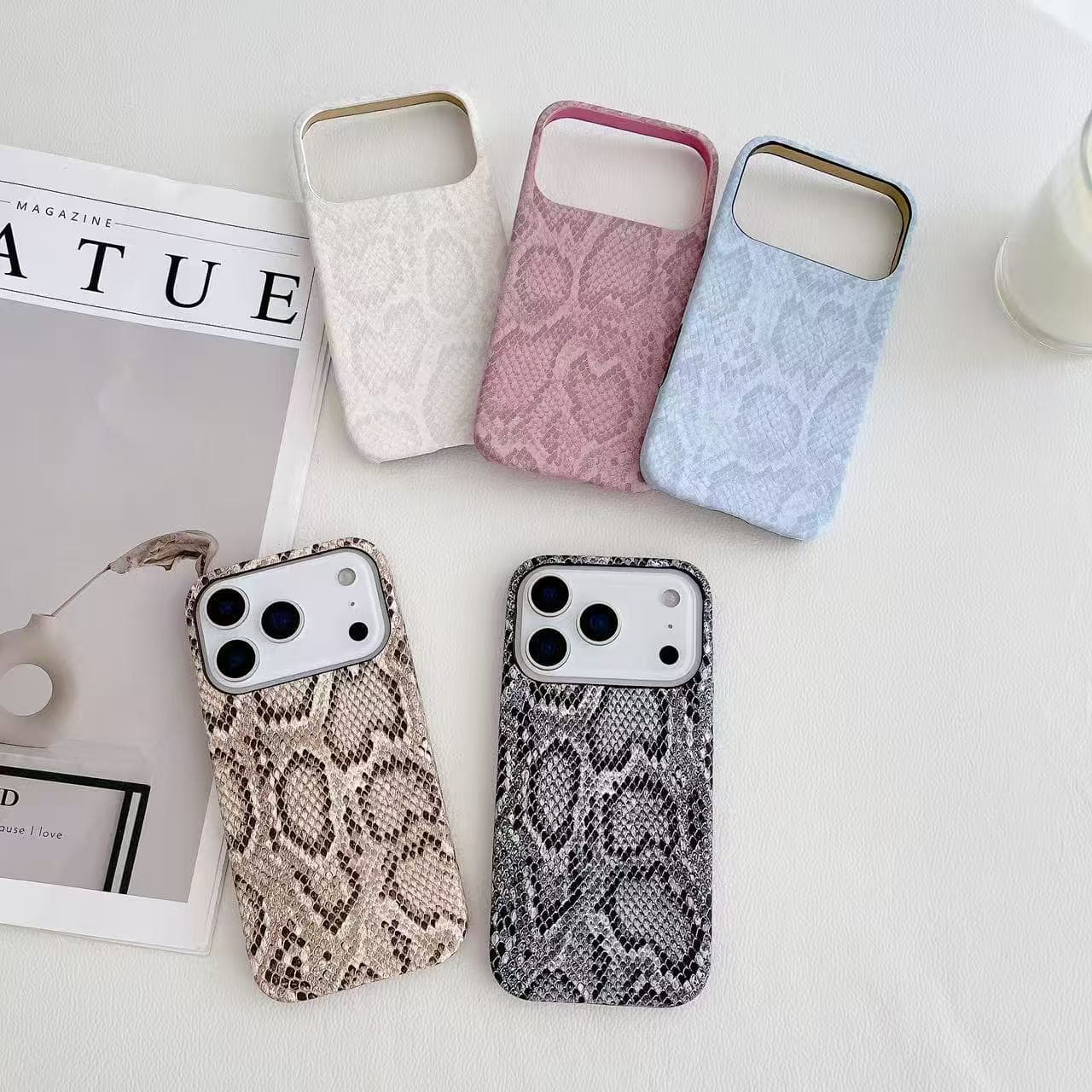 High-end fabric texture internet celebrity suitable for Apple 17promax mobile phone case iPhone16pro15 anti-fall temperament and personality