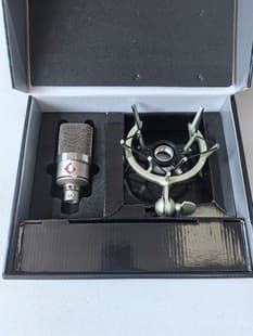 Cross-border TLM102 Wired Condenser Microphone Live Streaming Karaoke Professional Large Diaphragm Recording 102
