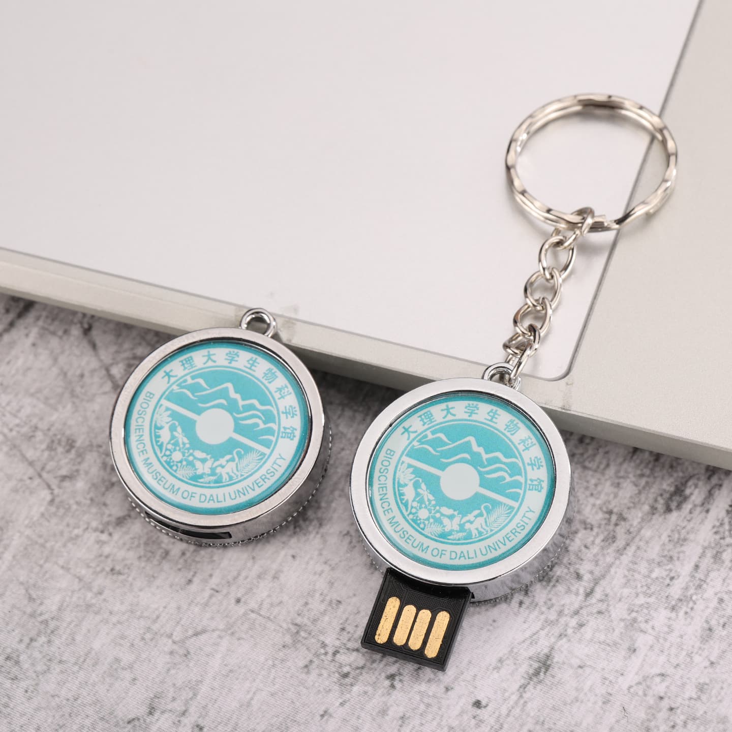 School emblem USB disk round logo engraving 64g school anniversary graduation gift badge USB disk graduation gift