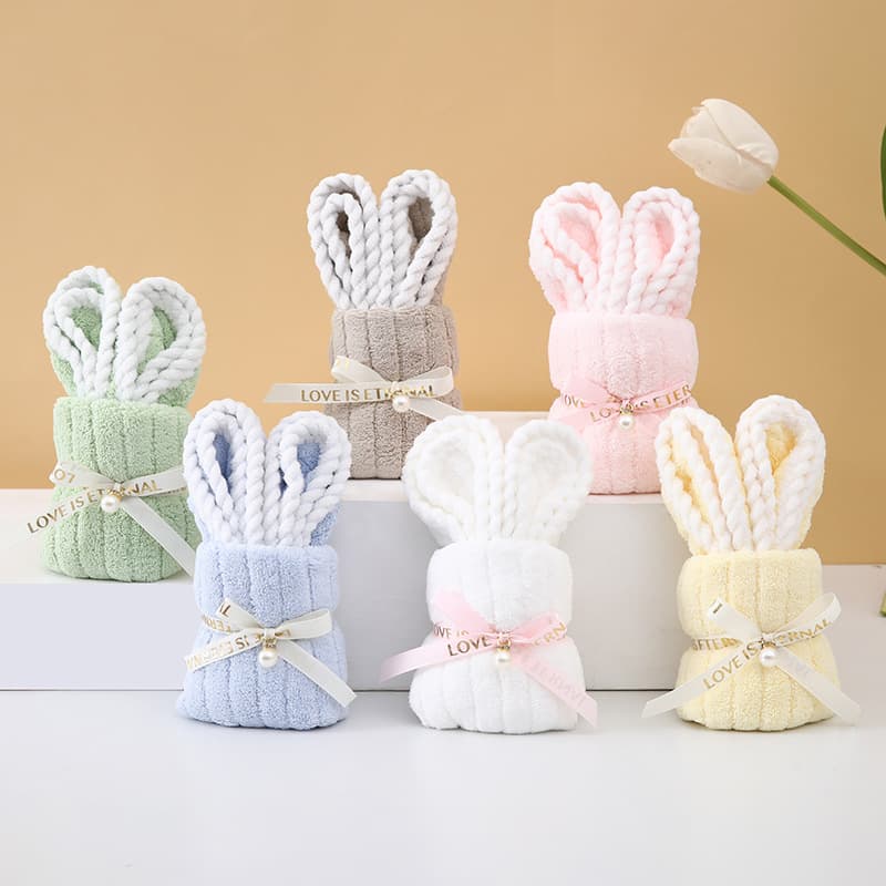 Coral fleece rabbit-shaped towel as wedding favors, birthday gifts, wedding return gifts, or creative kindergarten opening presents