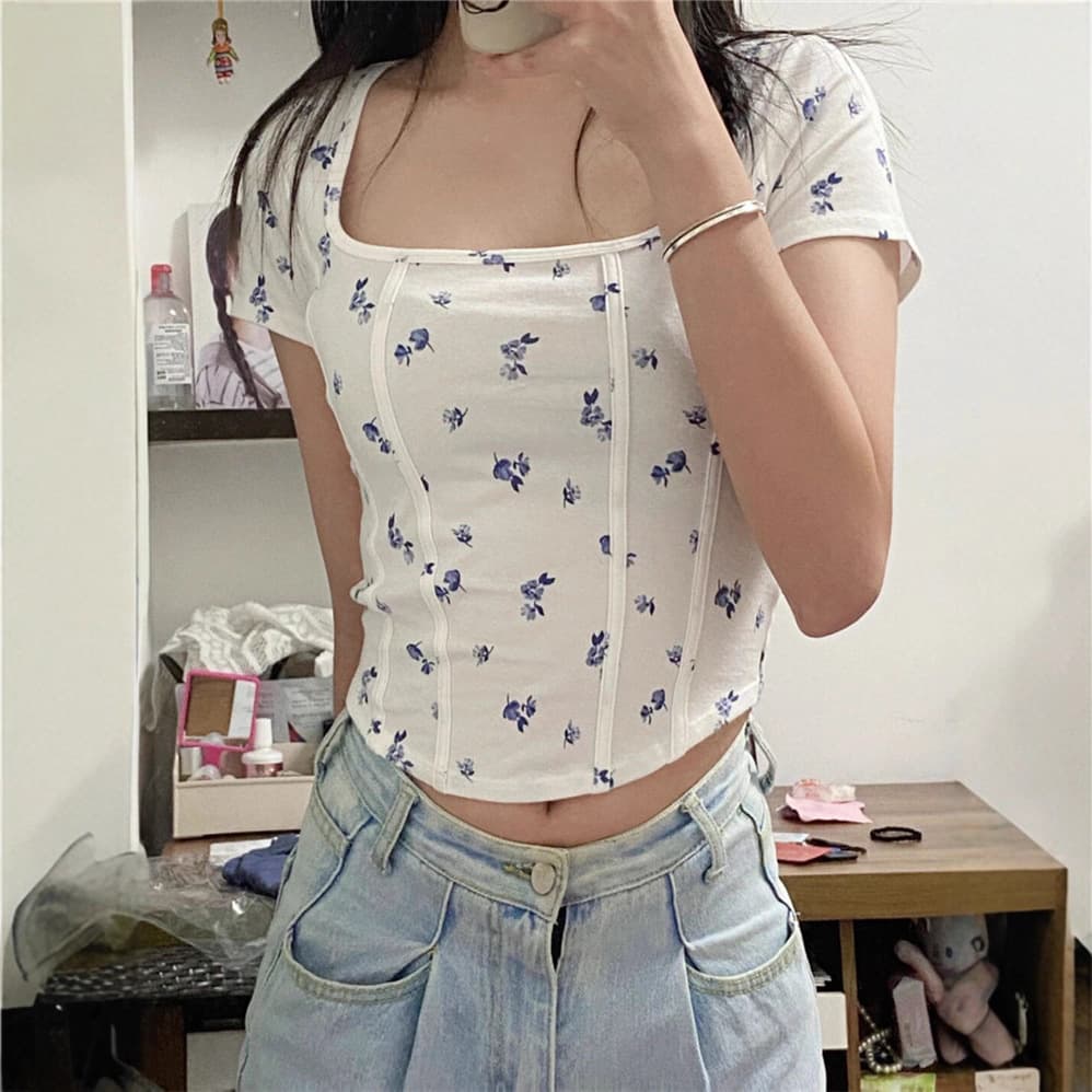 2026 Summer Design Square Neck Short Crop T-Shirt for Women Fishbone Line Crop Top Floral Versatile Blouse