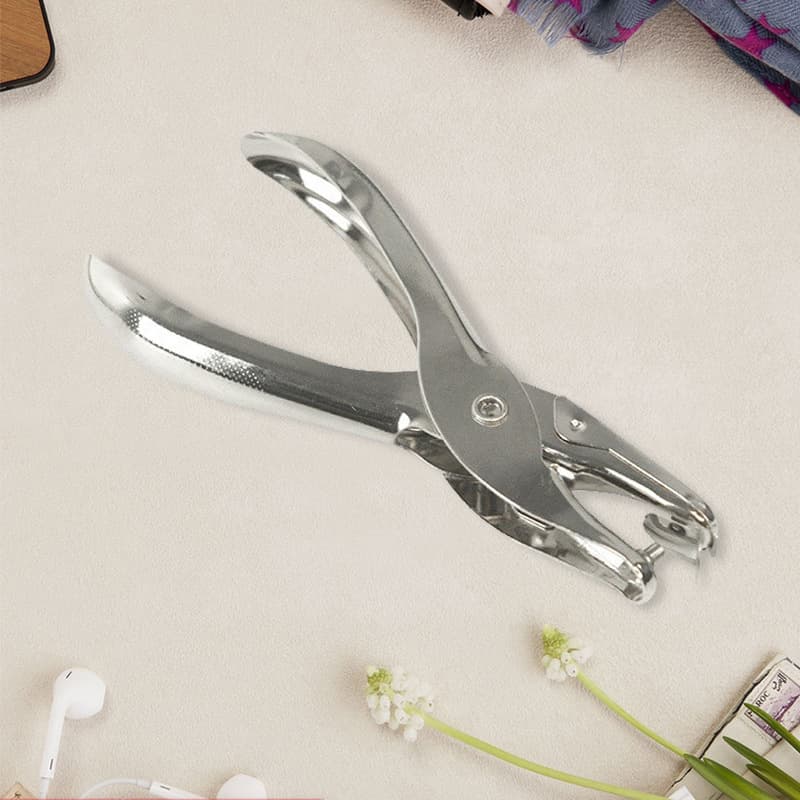 Handheld Metal Stationery Round Hole Punch with 6mm Diameter, Boxed Single Hole Paper Puncher