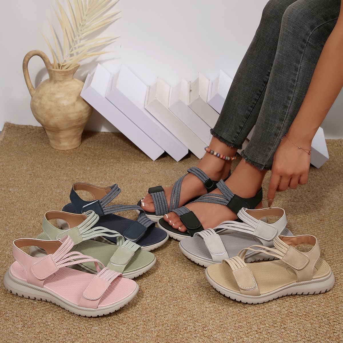 Women's Plus Size Casual Sandals 2026 Summer New European and American Style Hook-and-Loop Thick Sole Patchwork Comfortable Beach Sandals