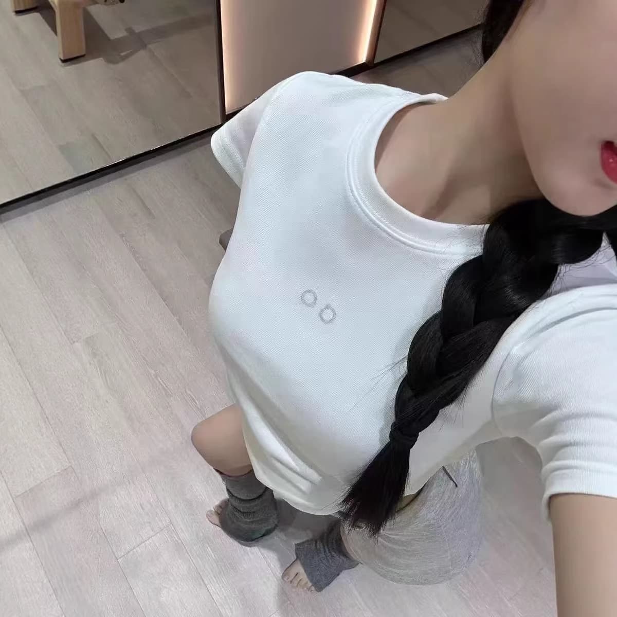 Spot summer new style reflective letter printed short-sleeved T-shirt for women, elastic slim fit, sporty right shoulder round neck