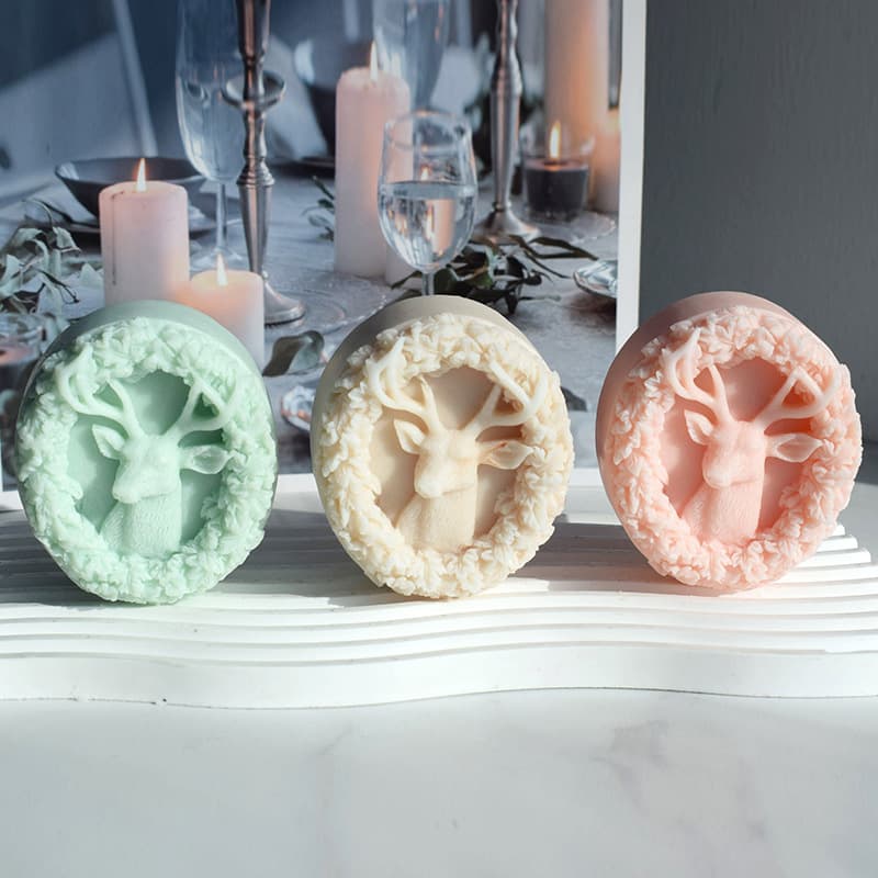 Oval Elk Aromatherapy Candle Silicone Mold DIY Christmas Elk Gypsum Gum Dropping Ornaments Handmade Soap Mold