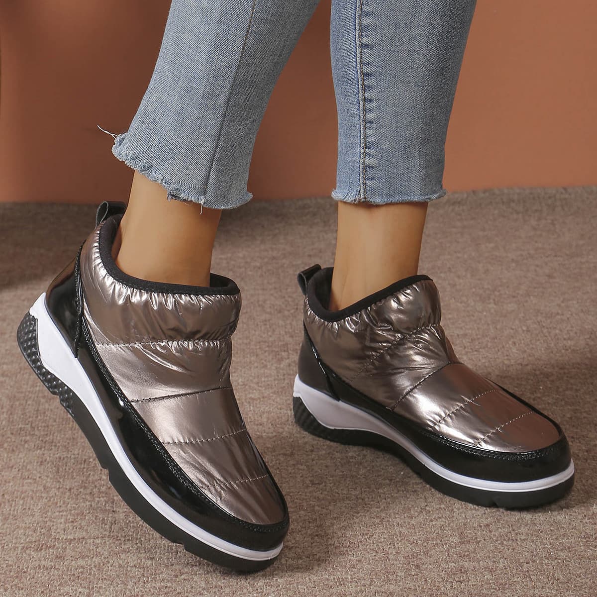 New Cross-Border Short Snow Boots for Women, Plus Size Winter New Canvas Lined Thickened Plus Size Women's Shoes