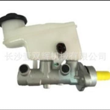 OEM 47201-0D120 47201-52032 472010D120 4720152032 Brake Master Cylinder