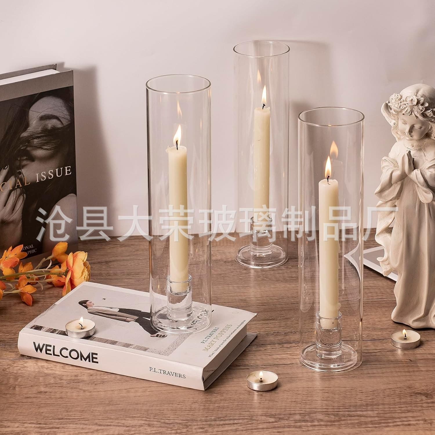 Clear Glass Hurricane Candle Holder Modern Candelabra with Chimney Cover Suitable for Wedding Party Home Decor