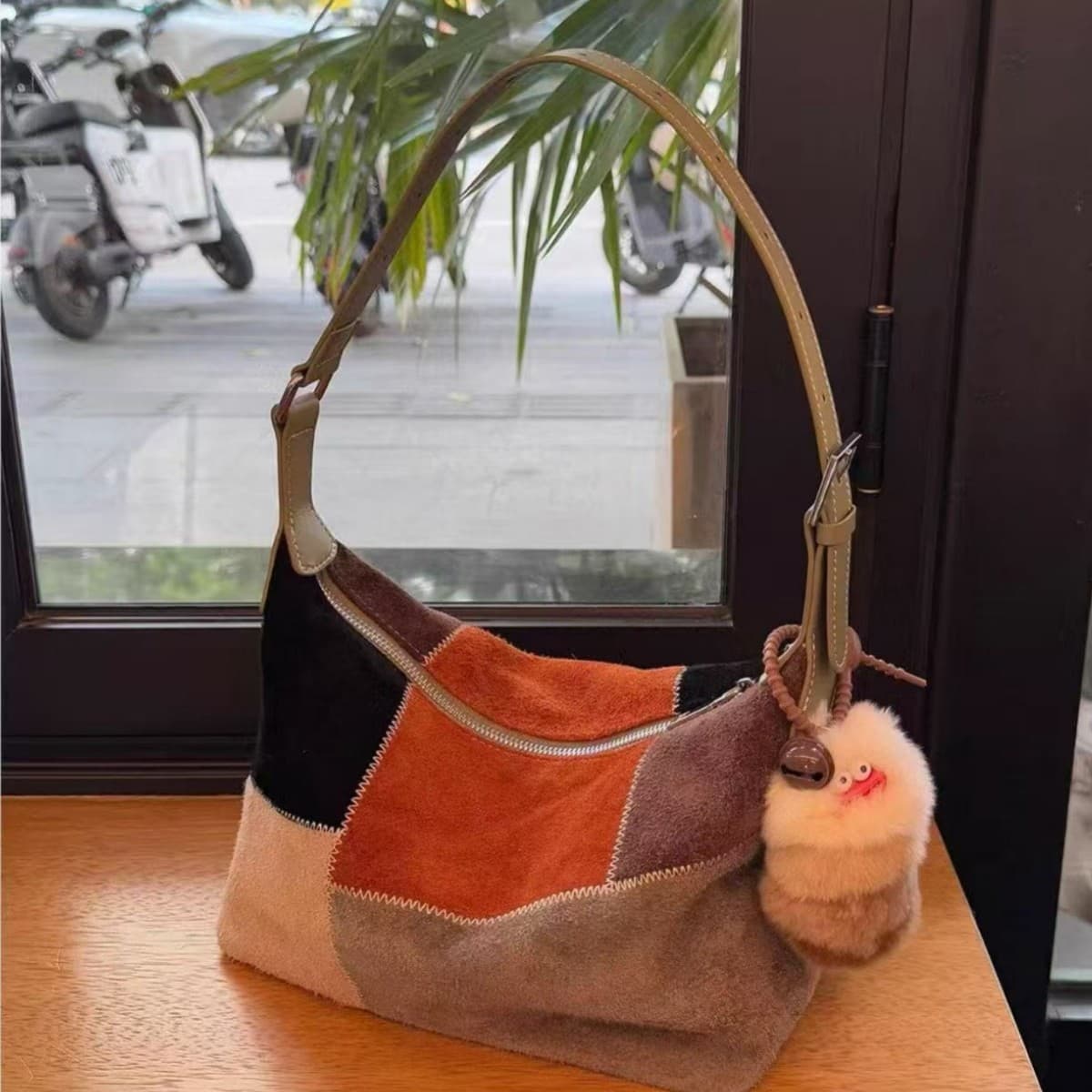 Niche retro matte cowhide contrast color hobo bag high-end fashion dumpling bag handheld tote bag shoulder bag