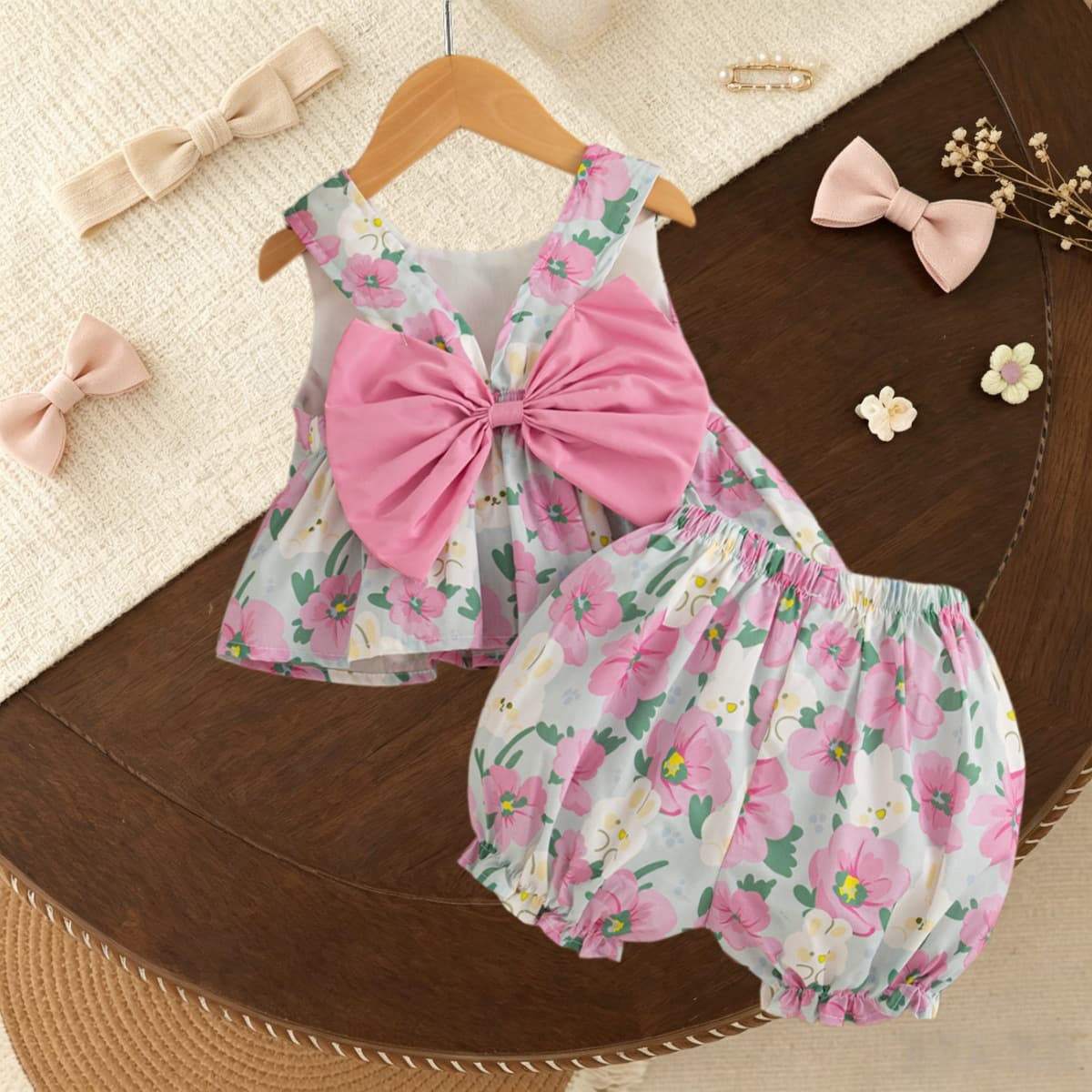 2-Piece Baby Girl Outfit Summer New Sweet Korean Style Large Bow Vest Shorts Infant Toddler Children's Wear Wholesale