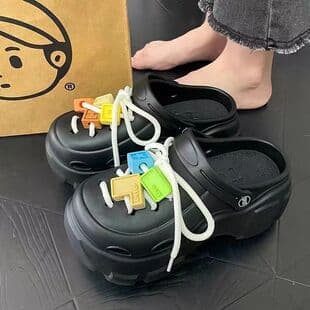 Trending New Crocs for Women Summer Outdoor Cute Cartoon Non-Slip Anti-Odor Soft Thick Sole Sandals Croc Slippers