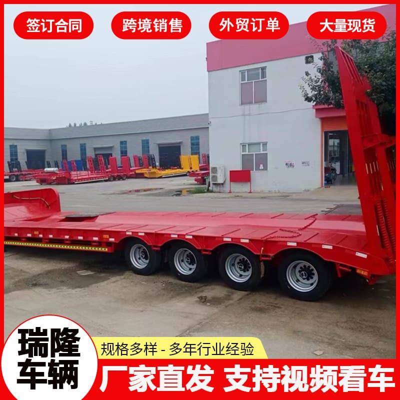 Three-line six-axle mechanical transport excavator semi-trailer, five-axle flatbed heavy haul transport semi-trailer, Howo dump truck