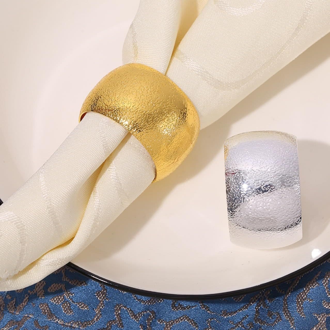 Cross-border exclusive gold decorative metal napkin holders for weddings, holiday banquets, Christmas rings, napkin clips, and home decorations
