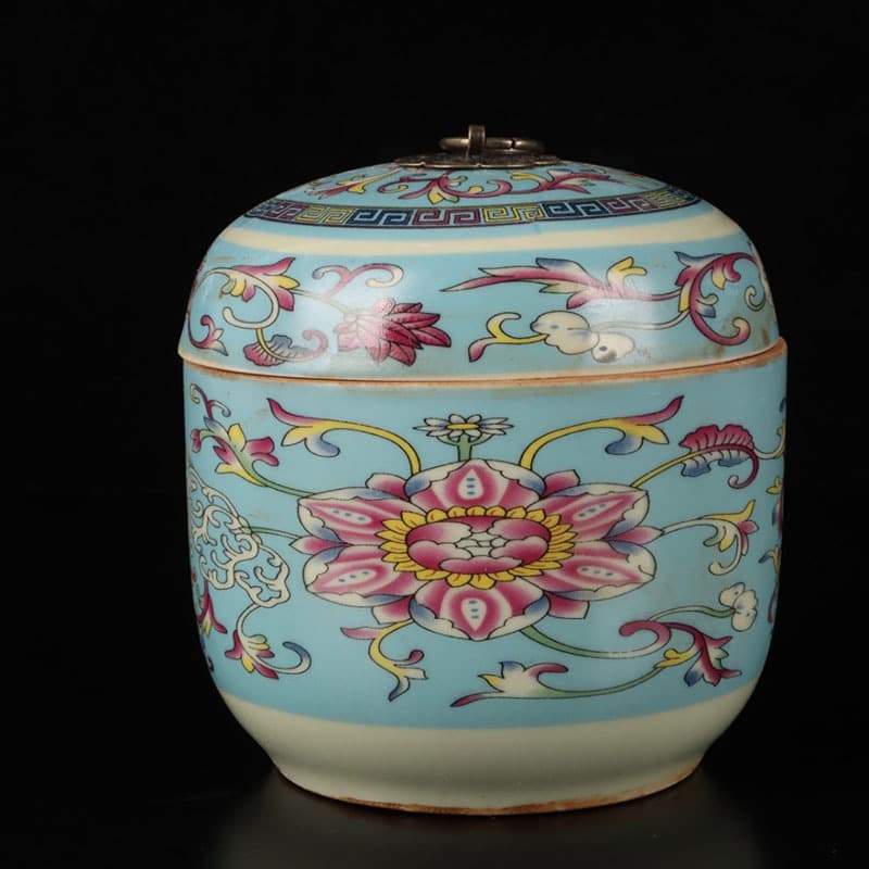 Jingdezhen Factory Antique Wholesale Aged Imitation Antique Famille Rose Five Tiger Pattern Small Canister Ceramic Craft New