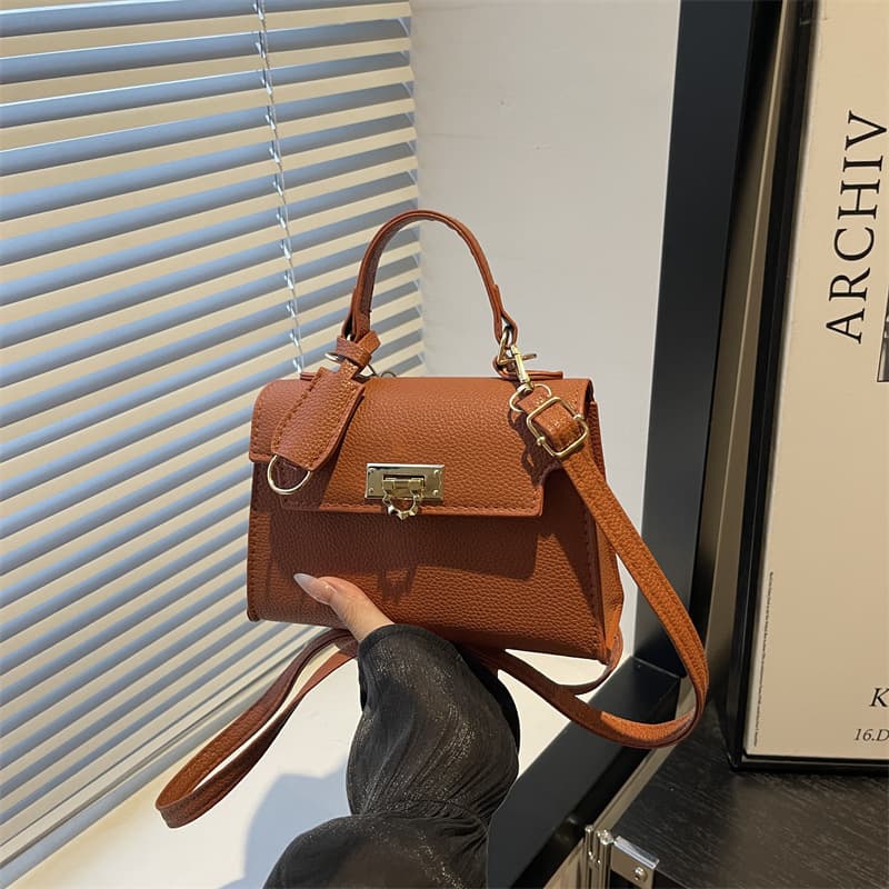 Korean Style Commuter Minimalist Trendy Elegant Light Luxury Handbag Kelly Bag Casual Fashion Solid Color High-End Crossbody Bag for Women