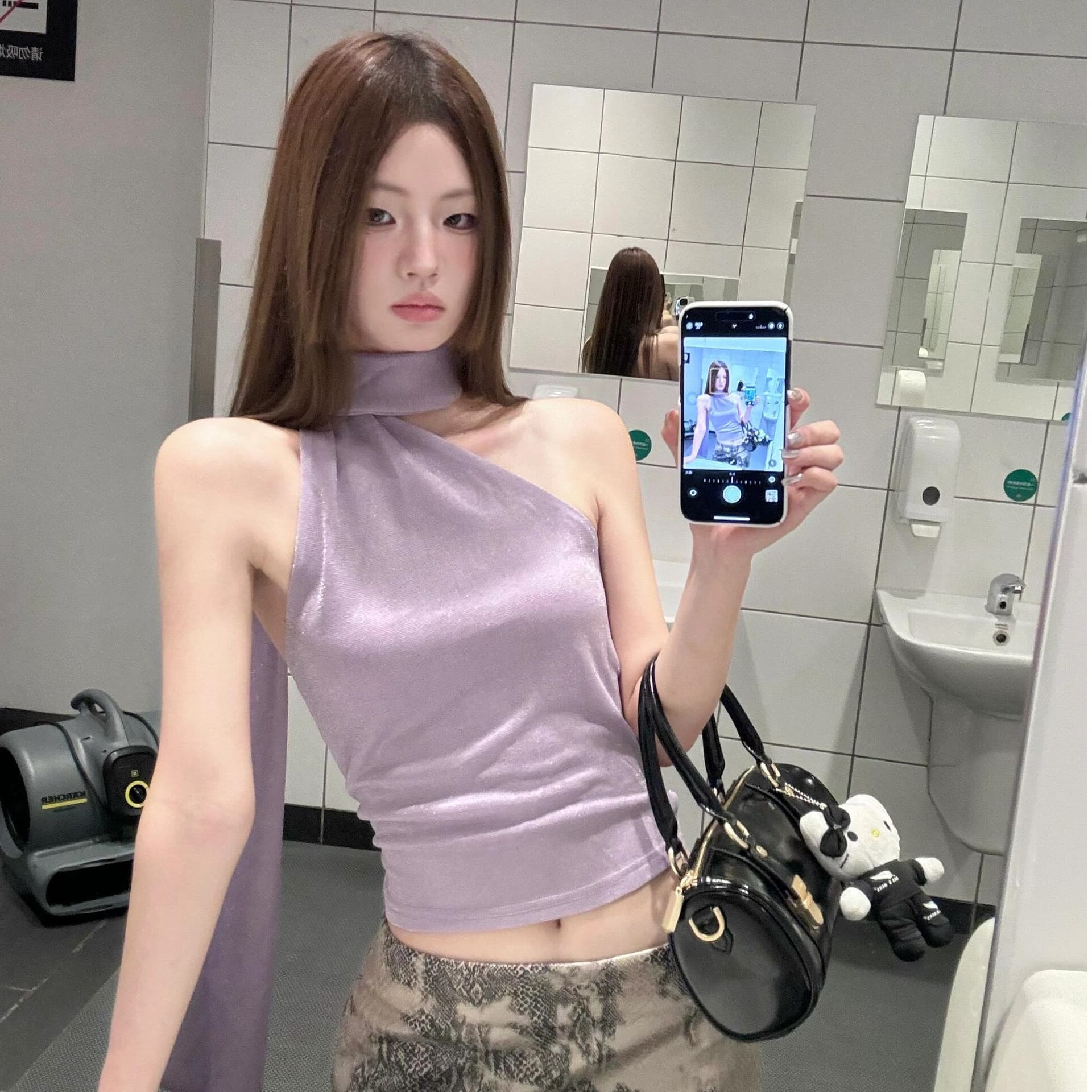 2025 New Summer Hot Girl Backless Slanted Shoulder Vest Women's Slimming Look and Elegant Lady Style Inner and Outer Tops