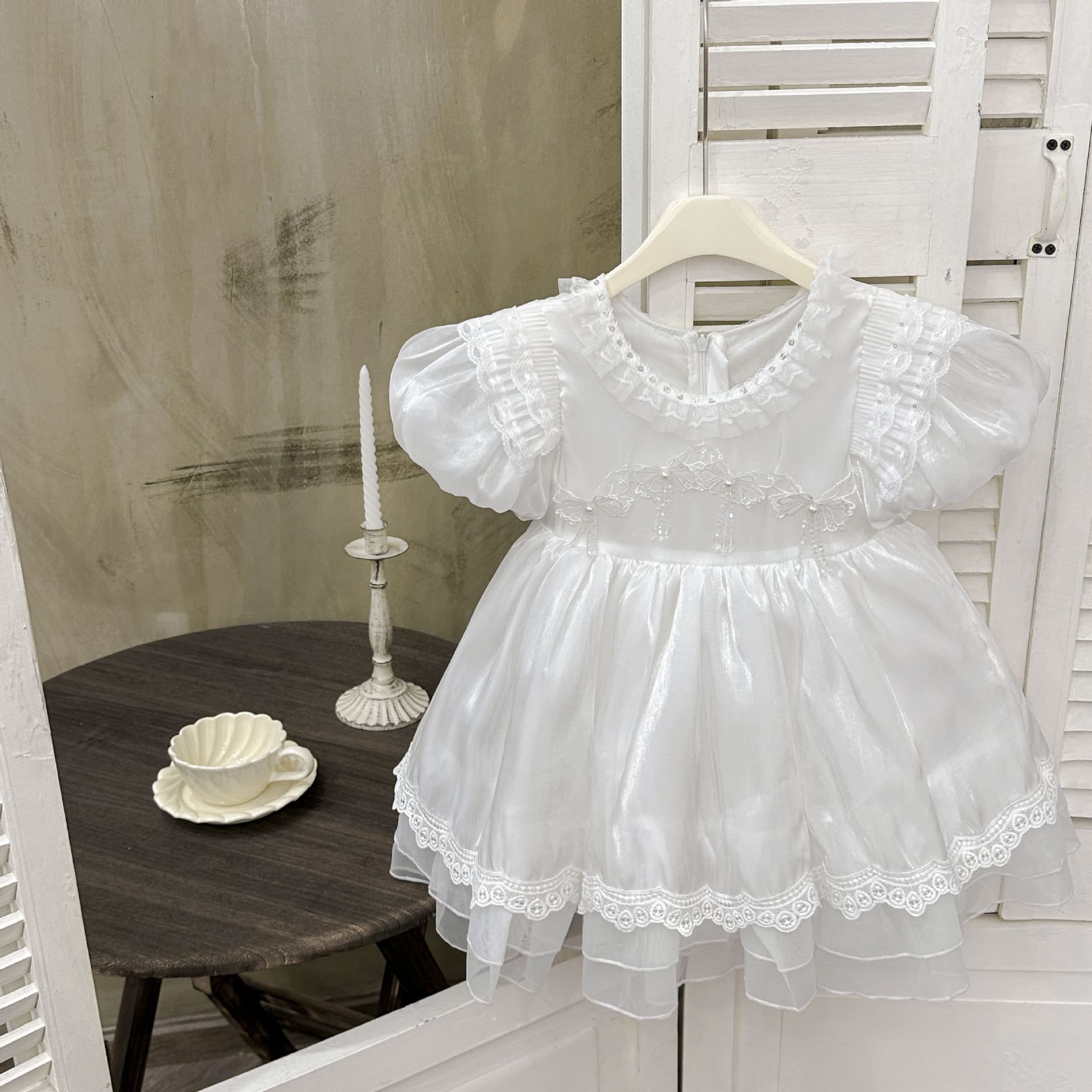 Princess Dress Girls 2026 Summer Baby White Dress Flower Girl Wedding Dress Birthday First Year Puffy Skirt
