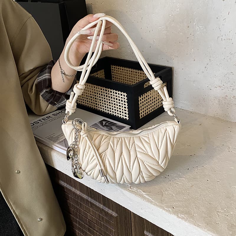 Niche Design Soft Leather Crescent Women's Bag 2025 Summer New Fashion Single Shoulder Underarm Bag Versatile Crossbody Dumpling Bag