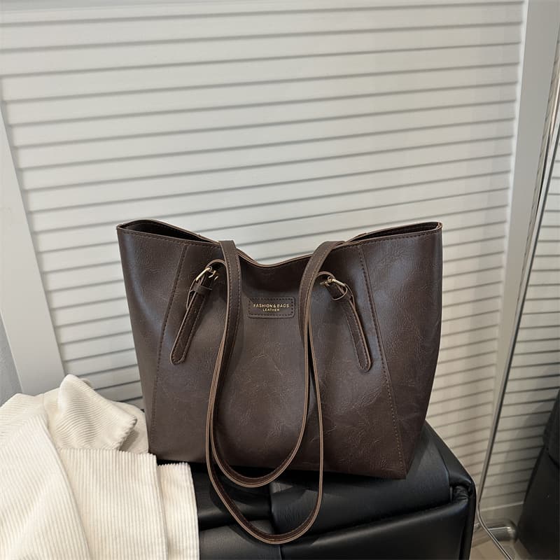 Large Capacity Bag for Women Fall/Winter 2025 New Style Minimalist Shoulder Bag College Student Class Bag Commuter Tote Bag