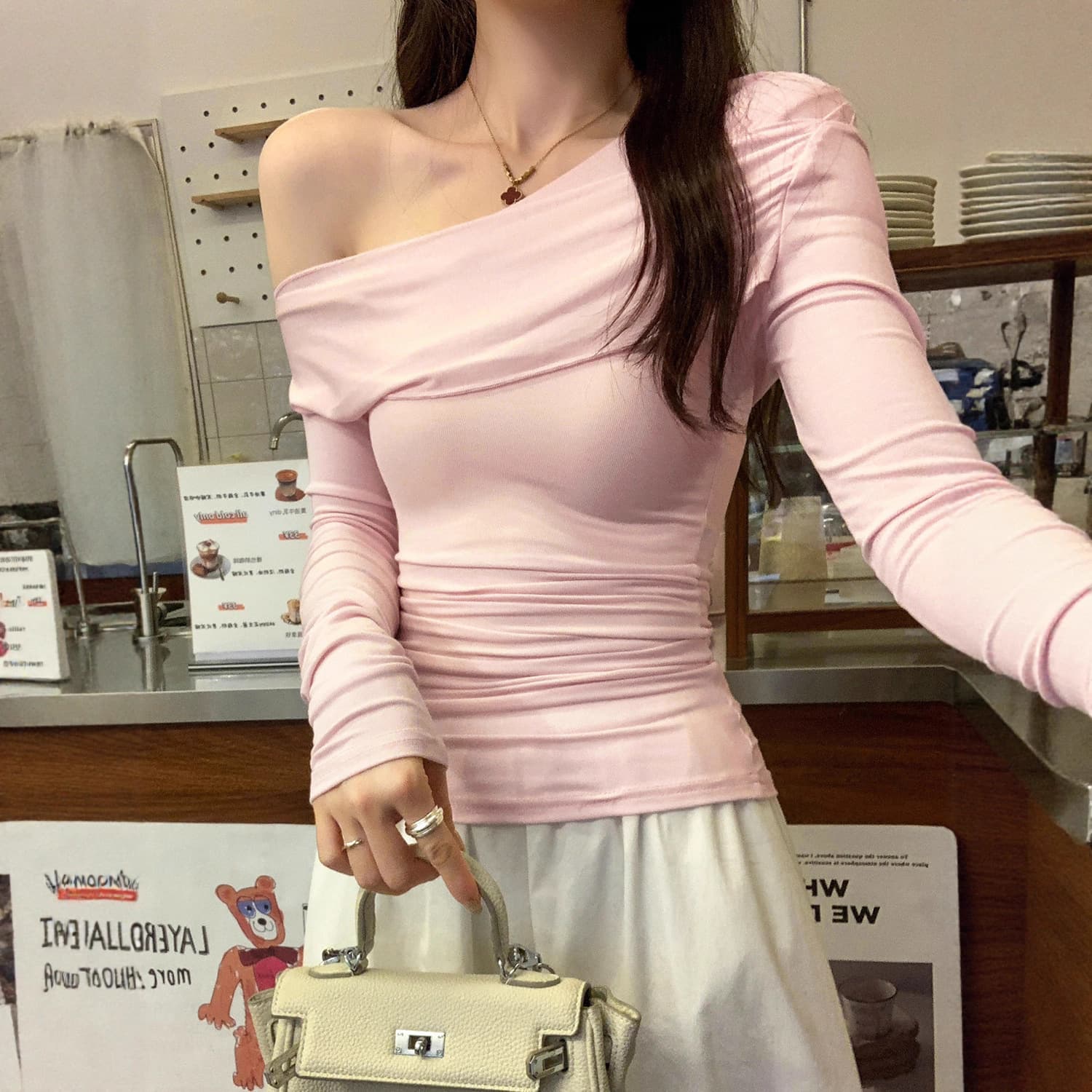 Sweet and Spicy Irregular Asymmetrical Off-Shoulder Long-Sleeve T-Shirt for Women 2025 Fall New Slimming and Figure-Flattering Top