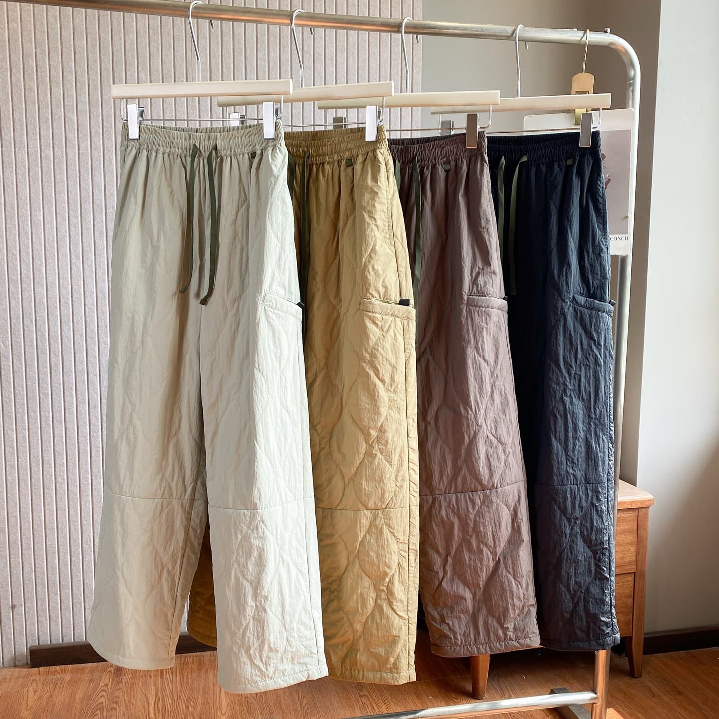 Lightweight Travel Design for Winter Ease: Unisex Quilted Long Pants 9613