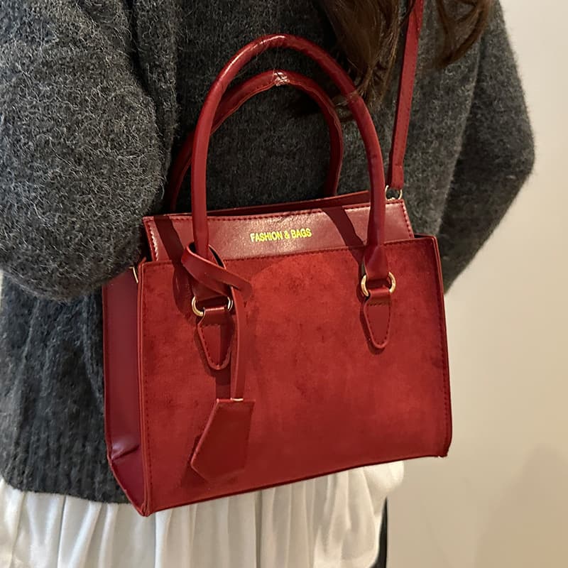 Chic Versatile Bag for Women 2025 New Trendy Fashion Simple Casual Handheld Shoulder Tote Crossbody Bag