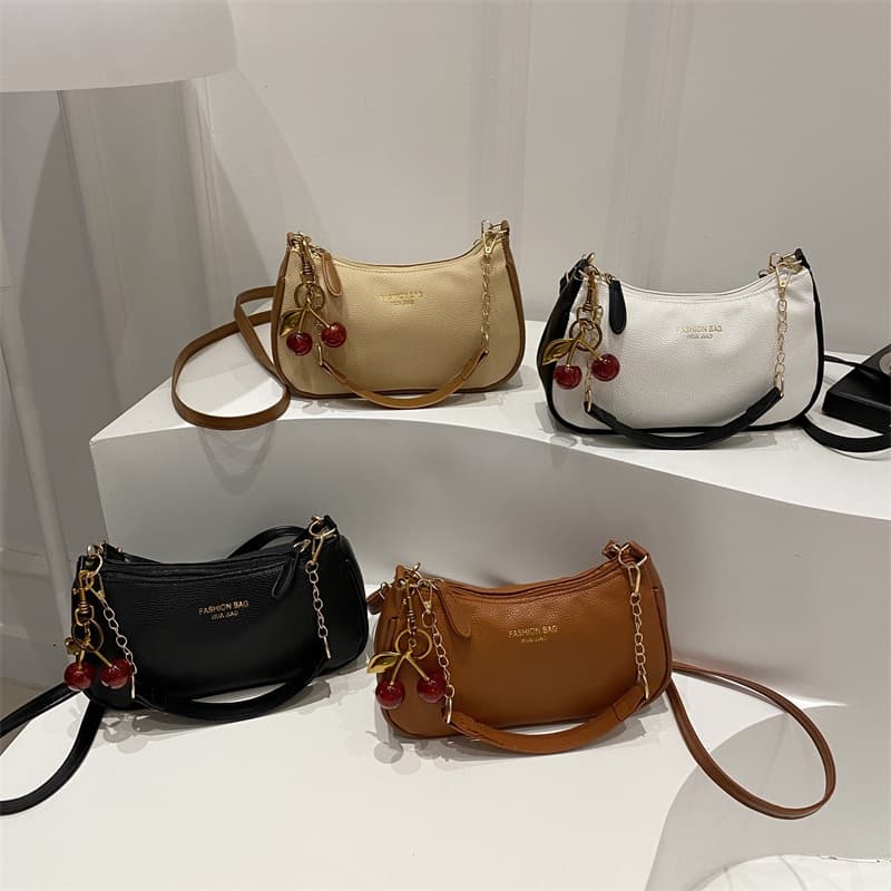 Fashion trend texture women's bag 2025 autumn and winter new shoulder bag niche design casual small square bag