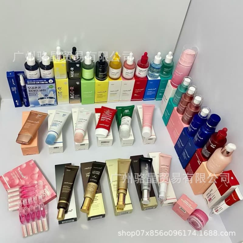Cross-border in-stock MEDICUBE essence firming cream foam cleanser toner drop shipping