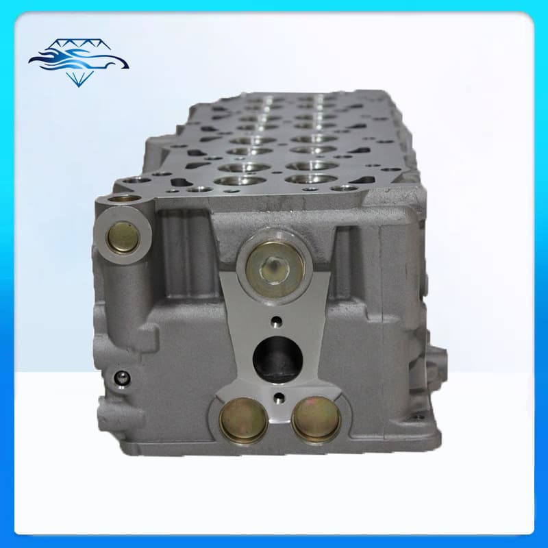 Nissan Patrol Terrano II Urvan ZD30 3.0 DTI 2953 Engine Cylinder Head Assembly