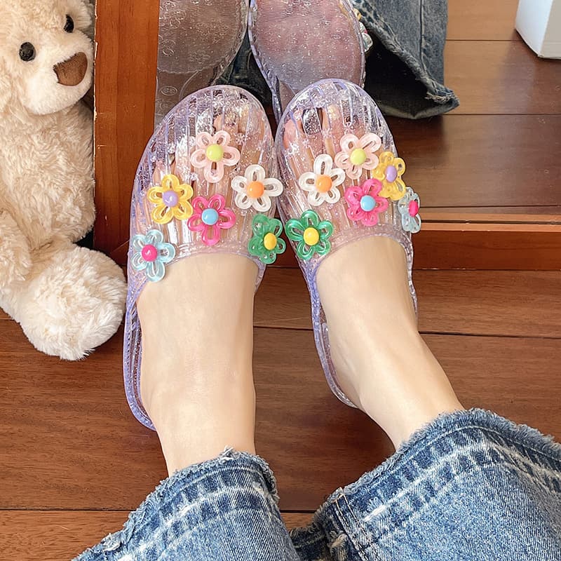 Flat Bottom Slippers New Jelly Shoes Women Korean Fashion Outdoor Transparent Toe Cover Shoe Flower Accessories Beach Shoes