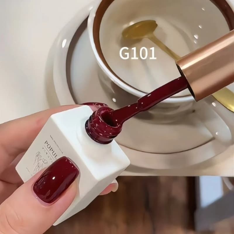 Internet celebrity manicure 2025 new brick bottle 15ml red nine-color set cherry nail polish gel jelly color