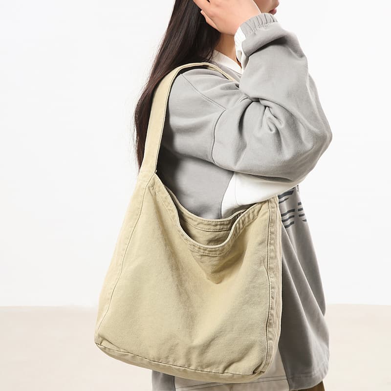 Canvas Bag for Women, Japanese Style, Fashionable, Large Capacity, Versatile Tote Bag, Casual Literary Shoulder Bag