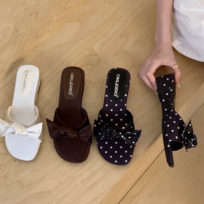 Sweet Style Polka Dot Bowknot Slip-On Sandals for Women 2026 New Summer Outdoor Wedge Sandals Vacation Style Slippers