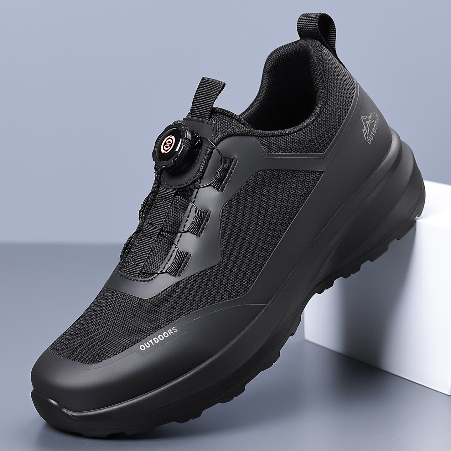 2025 New Winter Breathable Outdoor Casual Sports Shoes for Men, Soft Sole Anti-Slip Hiking Shoes Travel Running Shoes