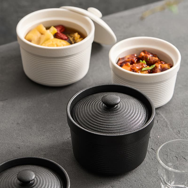 Japanese-style threaded lidded water-bath stew pot, household use for steaming rice, stewing, baking pudding, single-serving soup pot for restaurants