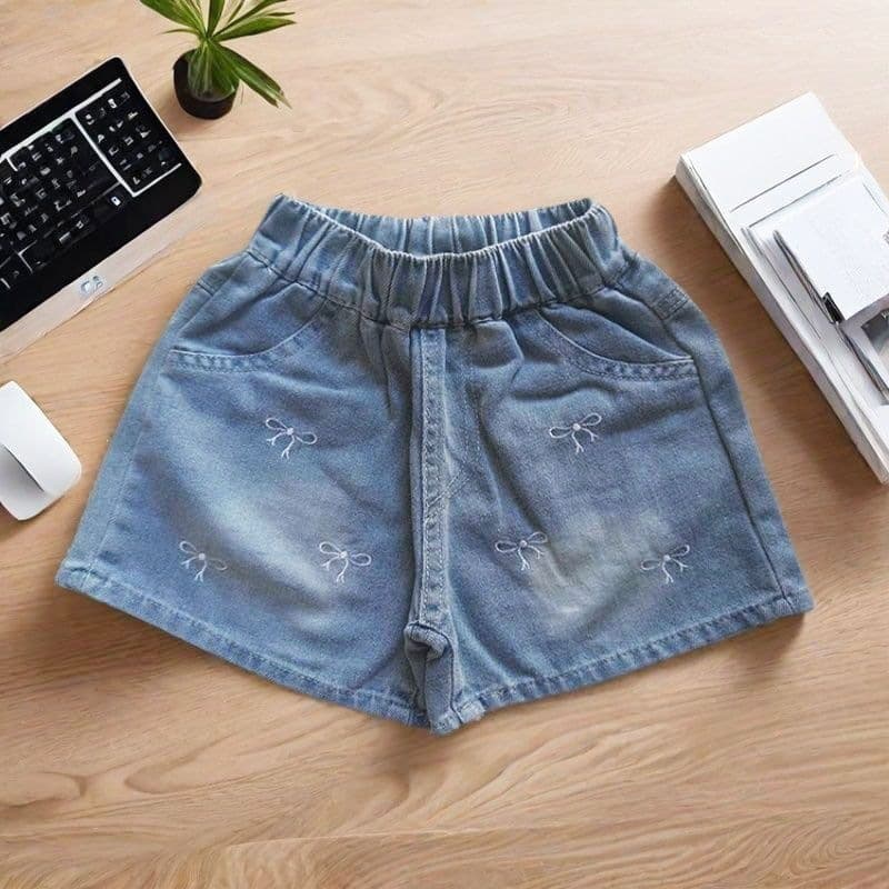 Kids Denim Shorts Girls Cartoon Embroidery Children Shorts Loose Fit Boys Girls Casual Outerwear