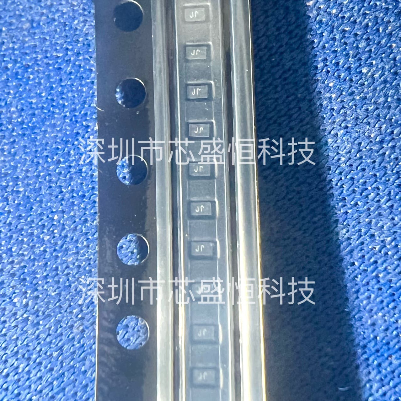 ESD05V88D-LC TVS/ESD protection diode, 5V bidirectional, DFN1006/D0402 package.