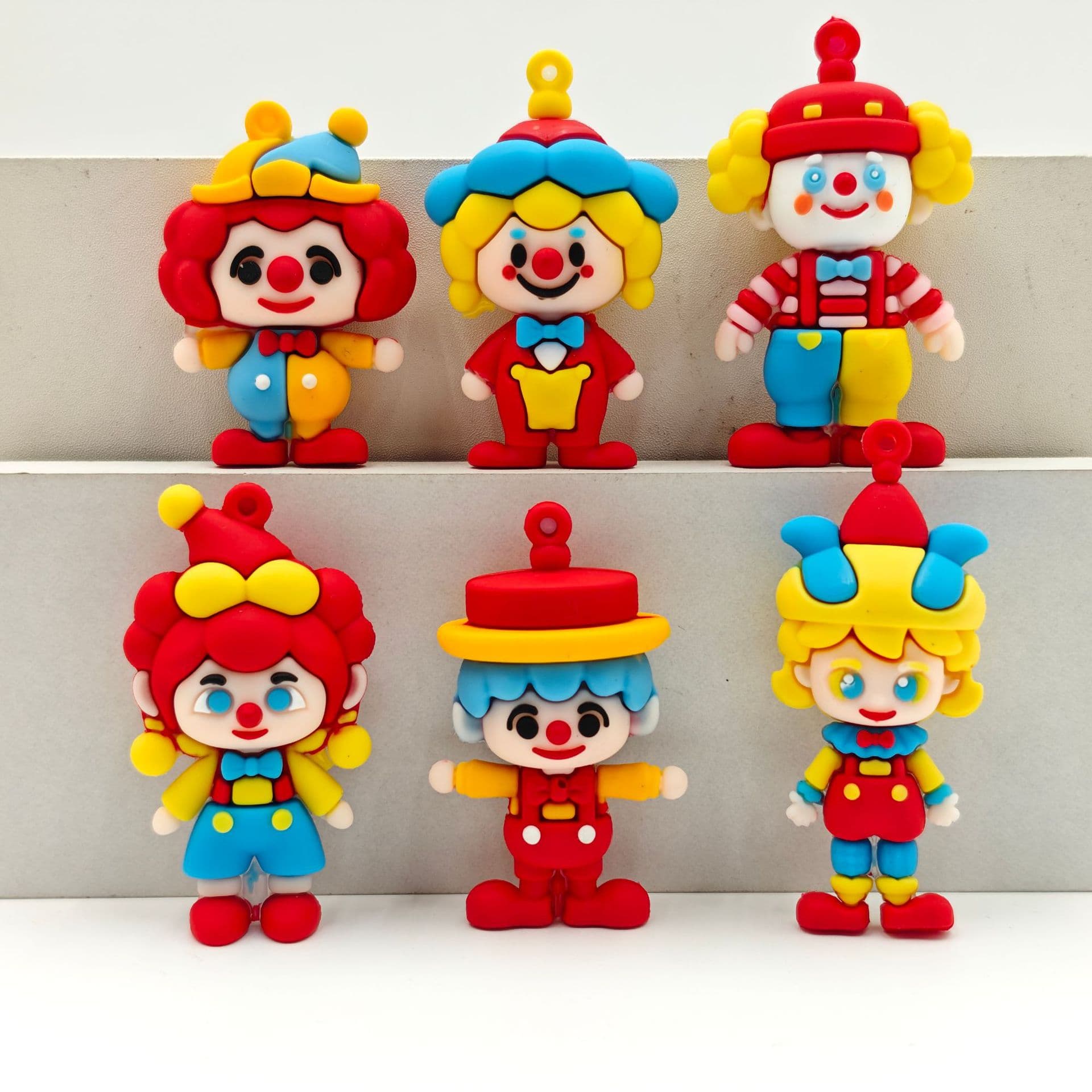 New Circus Clown Keychain PVC Figure Pendant Funny Clown Keychain Epoxy Bag Charm