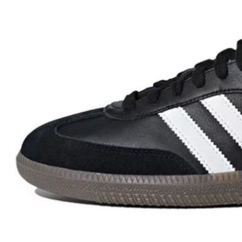 Genuine Leather Training Shoes for Men and Women, Versatile Casual Sneakers in Stock