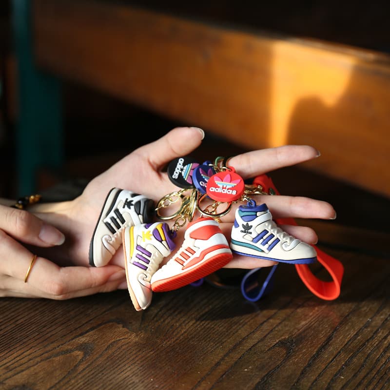 PVC Soft Rubber Adidas Basketball Shoe Keychain Wholesale Car Keychain Pendant Trefoil Shoe Bag