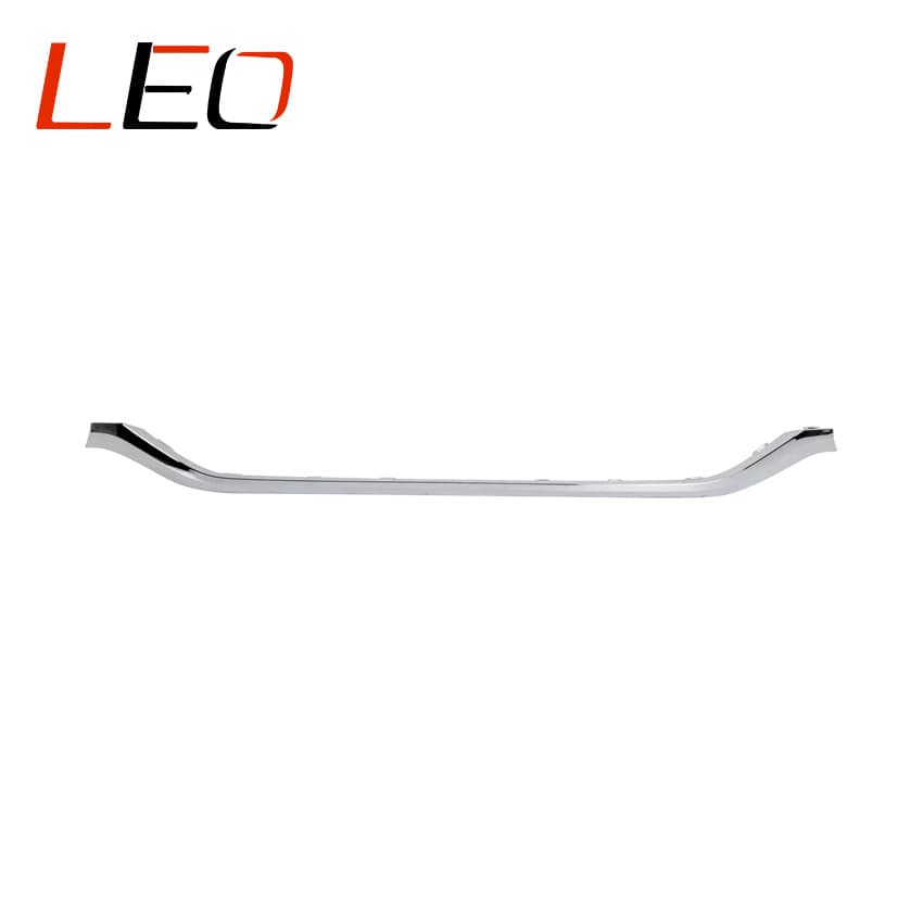 Suitable for 2018-2019 Terrain Bumper Decorative Plate Bright Strip Trim Moulding 84165544